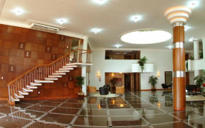  Copas Executive Hotel  Каскавел